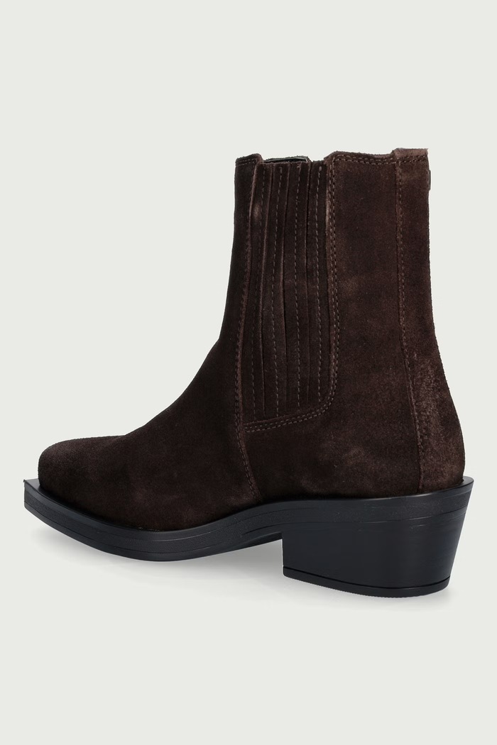 Obuwie Tommy Jeans Sztyblety damskie zamszowe TJW SUEDE COWBOY BOOTS EN0EN03142 brązowy
