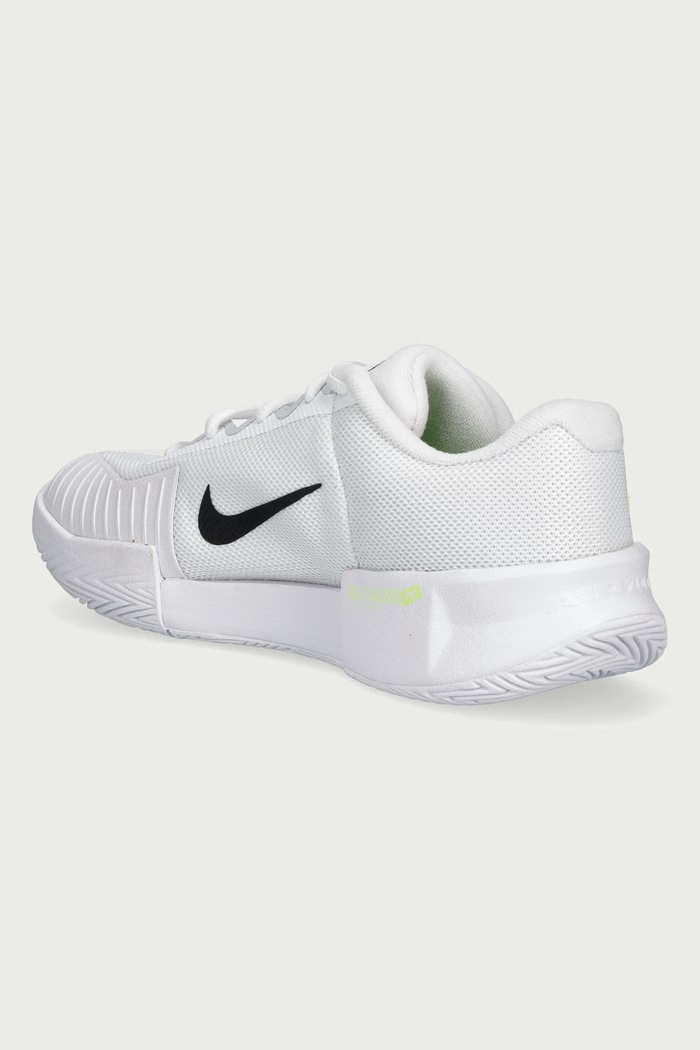 Obutev Nike Čevlji za tenis ženski Zoom GP Challenge Pro IB6560.100 bela
