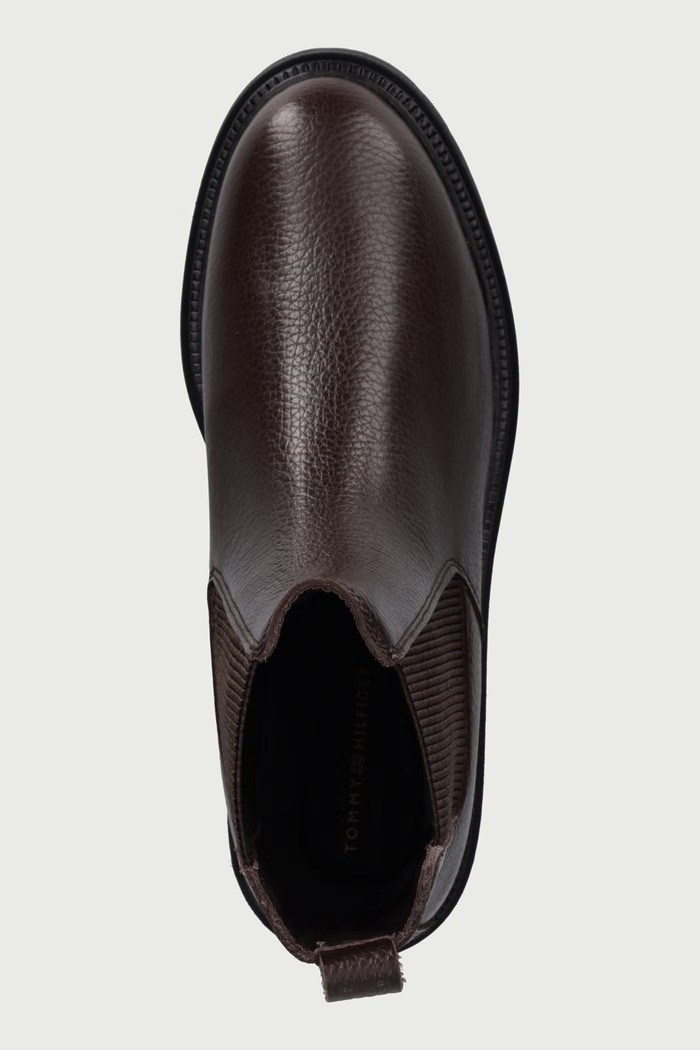 Sztyblety damskie skórzane TH EMBOSS GRAIN LEATHER CHELSEA Tommy Hilfiger FW0FW09559 brązowy