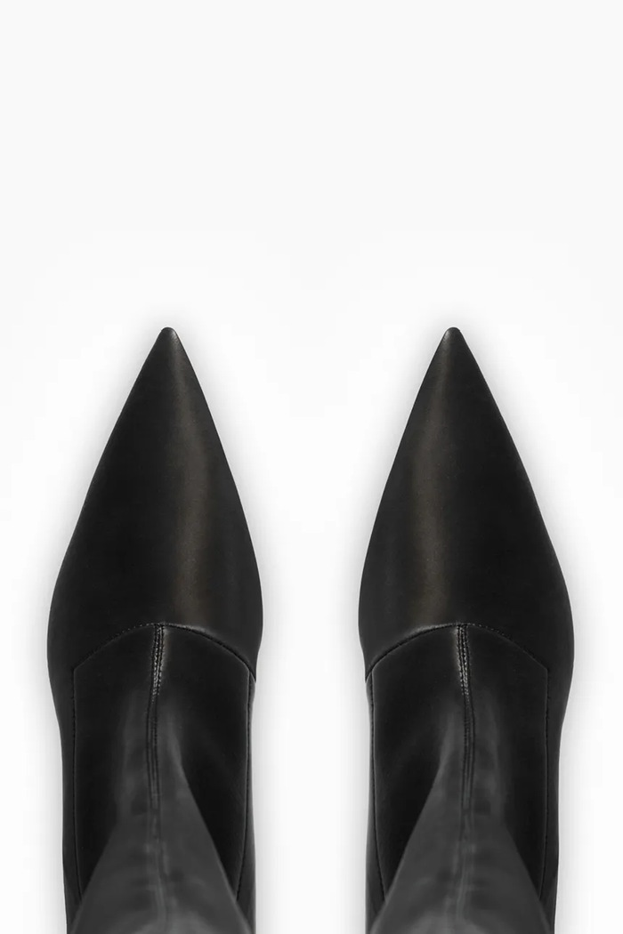 Botki na szpilce damskie Penelope Asphalt Black Vanda Novak Penelope.Asphalt.Black czarny