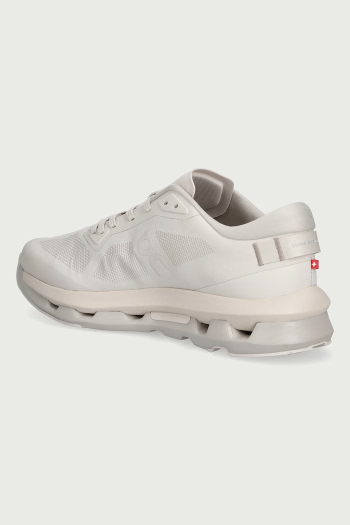 Obuwie On Cloudzone buty damskie 3WF10074315 beżowy