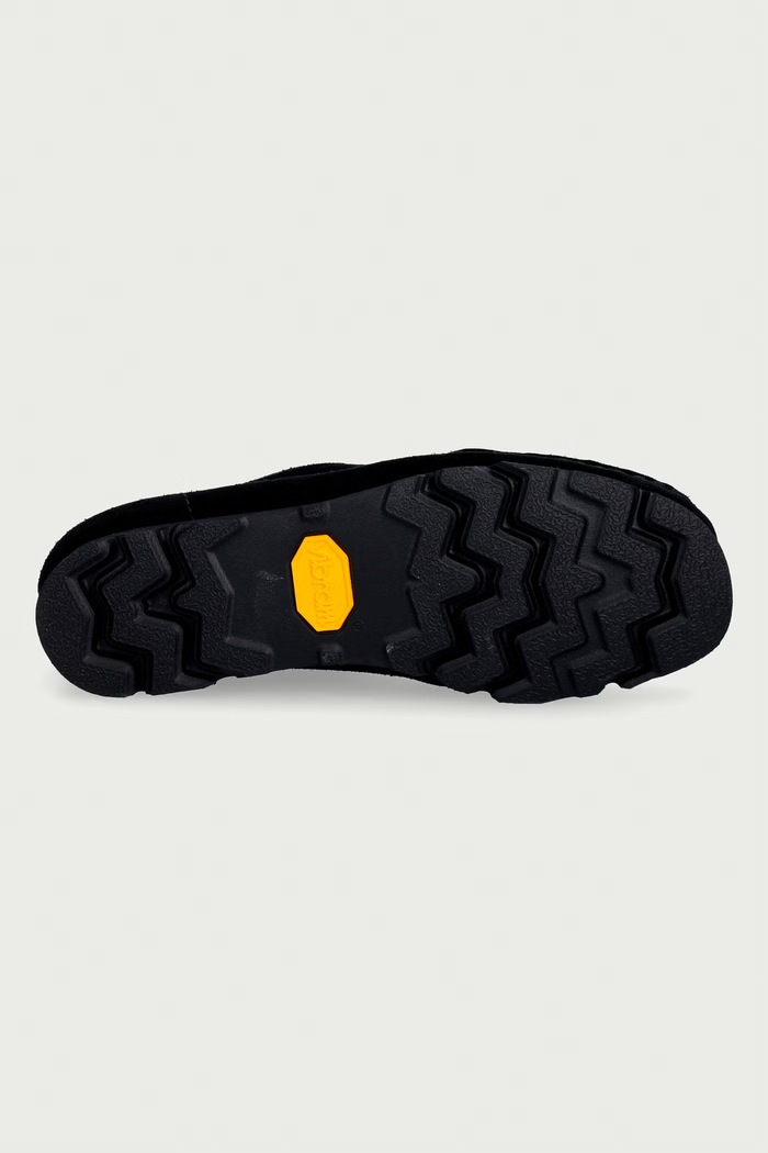 Wallabee mokasyny damskie zamszowe Clarks Originals czarny 261792584