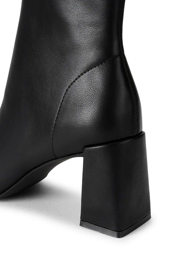 Botki na słupku damskie Grove Ankle Boot Kurt Geiger London 6194800979 czarny