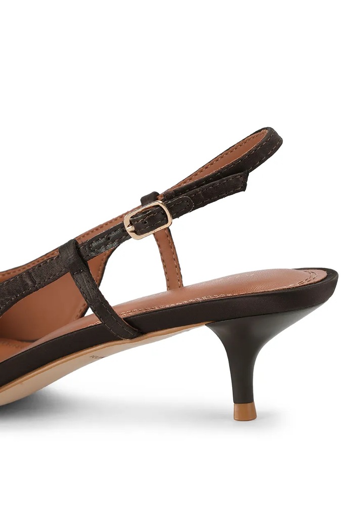 Obuwie Kurt Geiger London Szpilki Belsize 40 Sling 6137831689 brązowy