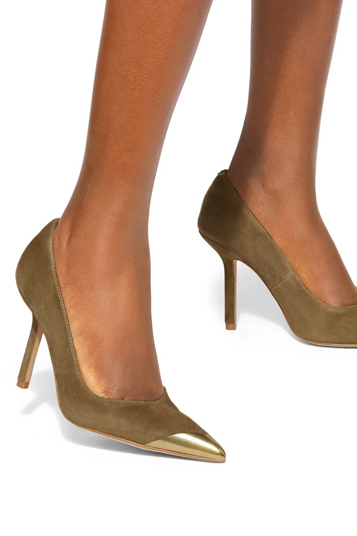 Szpilki zamszowe Regent Point Court Kurt Geiger London zielony 4986936209