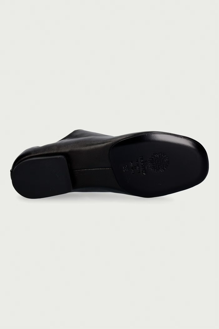 Половинки обувки дамски от кожа ALBA Souliers Martinez черен ALBA.BLACK