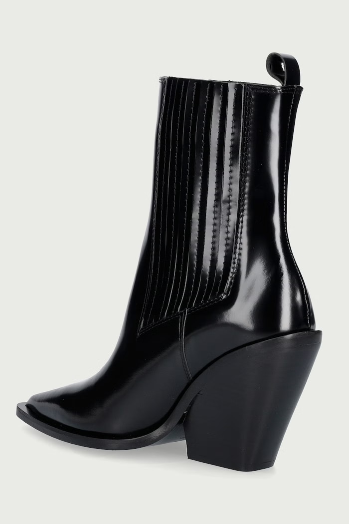 Obuwie Souliers Martinez Sztyblety damskie skórzane VEGAS VEGAS.BLACK czarny