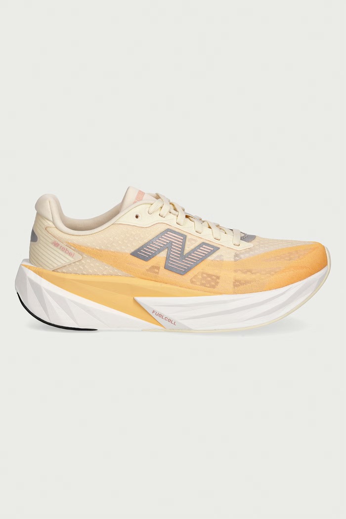 New Balance buty do biegania damskie FuelCell Rebel v5 WFCX8KC pomarańczowy AW26