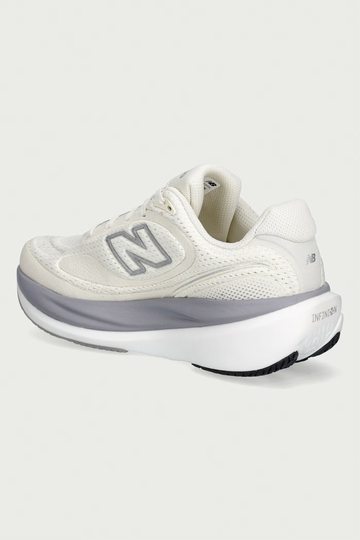 Obuwie New Balance buty treningowe damskie Infinion 1080 v15 W10804VQ beżowy