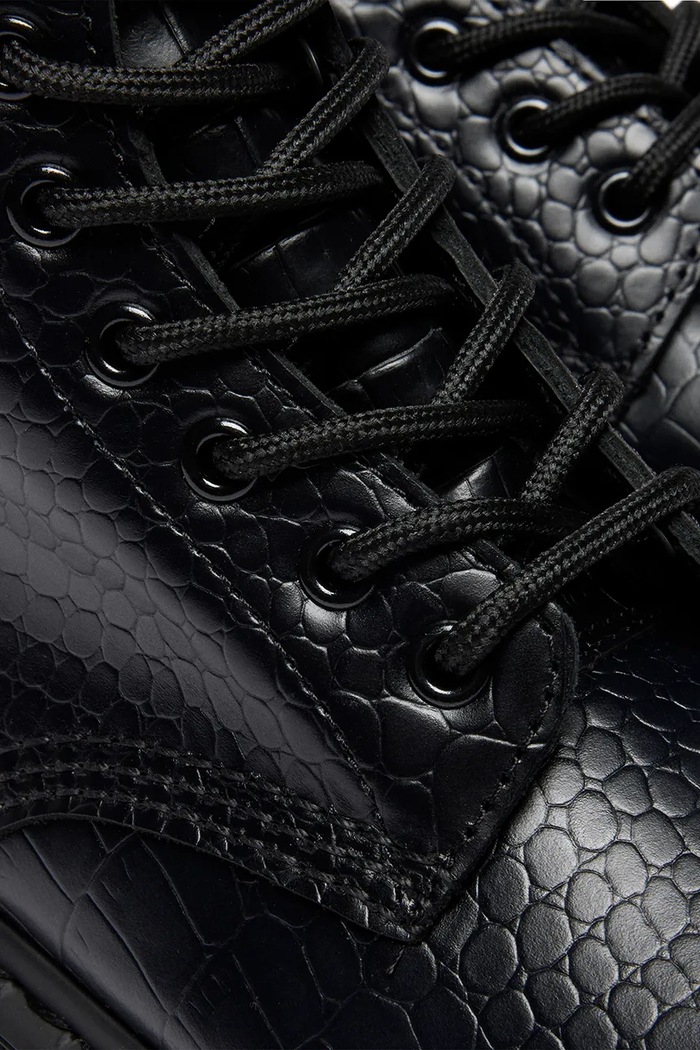 Dr. Martens botki damskie skórzane 1460 Croco DM42679001 czarny