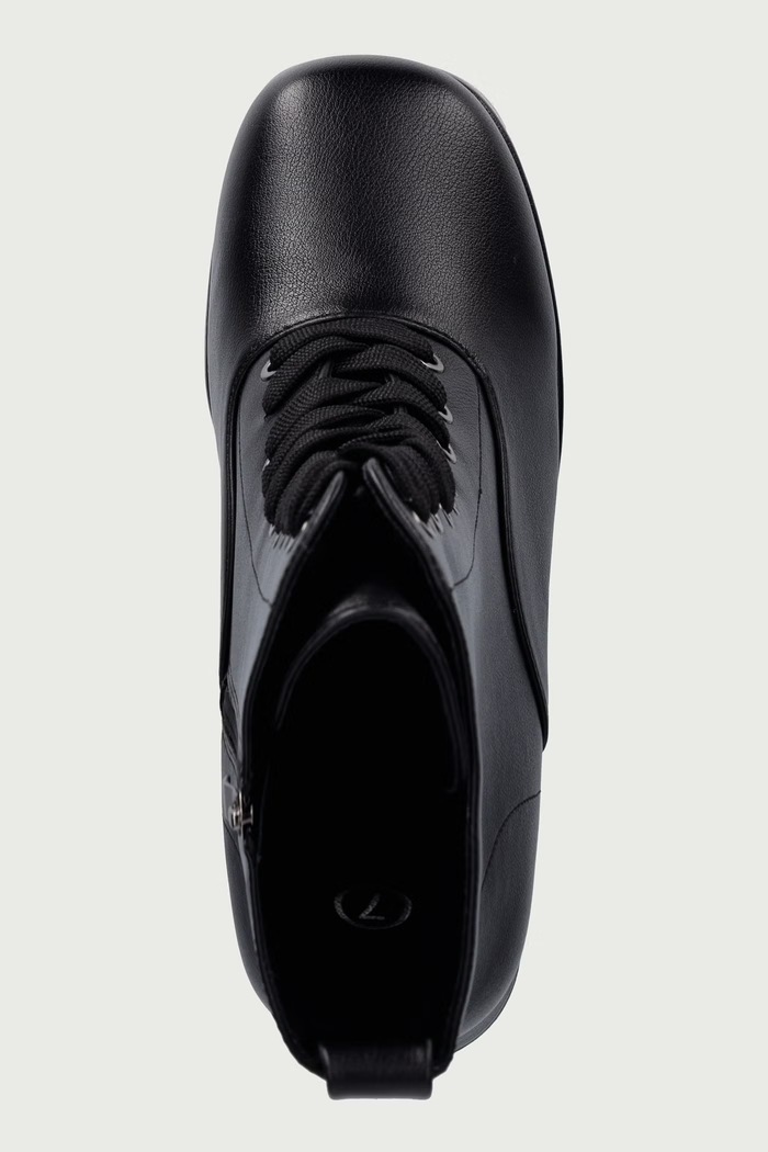 Kotníkové boty na sloupku dámské Reign Lace Up Platform Koi Footwear FG05.Reign černá