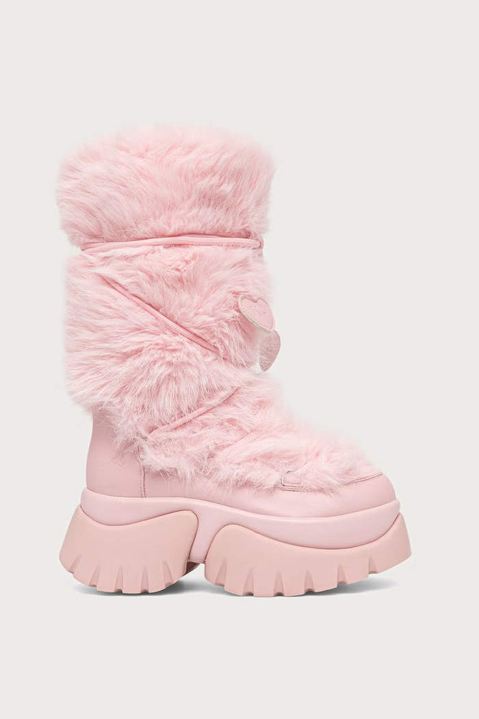 Koi Footwear Gležnarski čevlji ženski Sasquatch Fluffy Snow Boots Kawaii.Sasquatch.Pink roza AW26