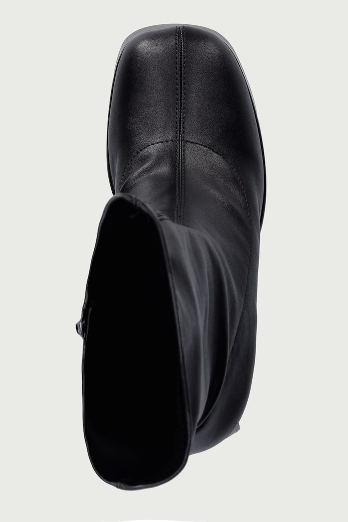 Bokacsizma platformos női Rakot Heeled Black Ankle Boots Koi Footwear MC24.Rakot fekete
