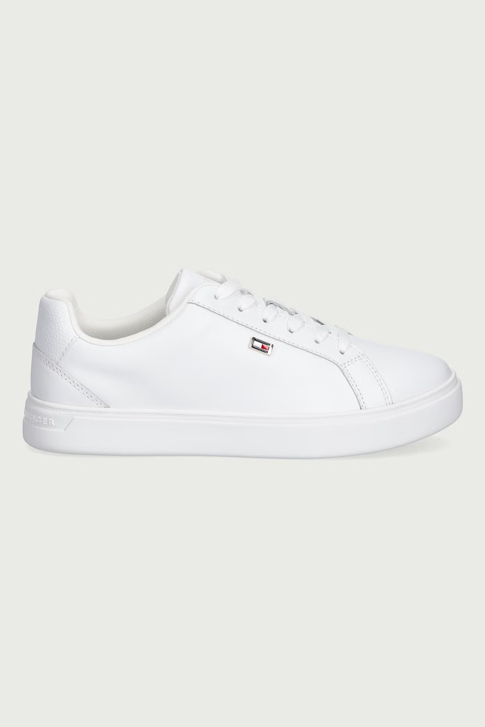 Tommy Hilfiger FLAG COURT SNEAKER sneakersy damskie skórzane FW0FW09074 biały AW26