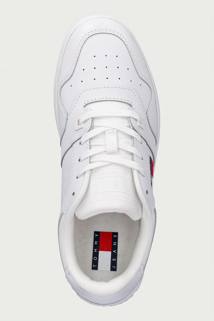 TJW RETRO BASKET sneakersy damskie Tommy Jeans EN0EN02933 biały