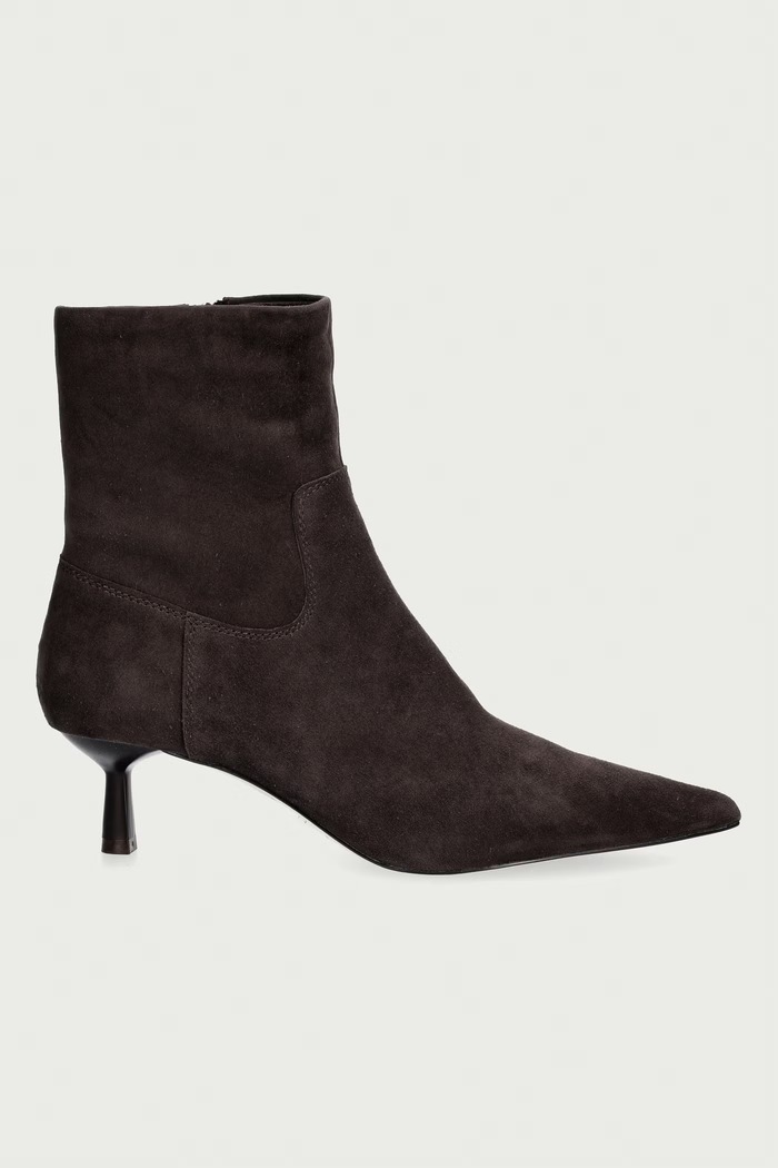 Steve Madden botki damskie zamszowe Rebella-S 11005694.DKB brązowy AW26