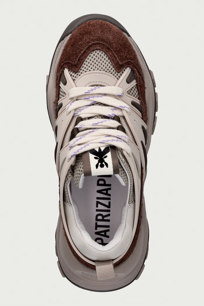 Sneakersy damskie zamszowe Patrizia Pepe 8Z0043.V005.FH10 brązowy