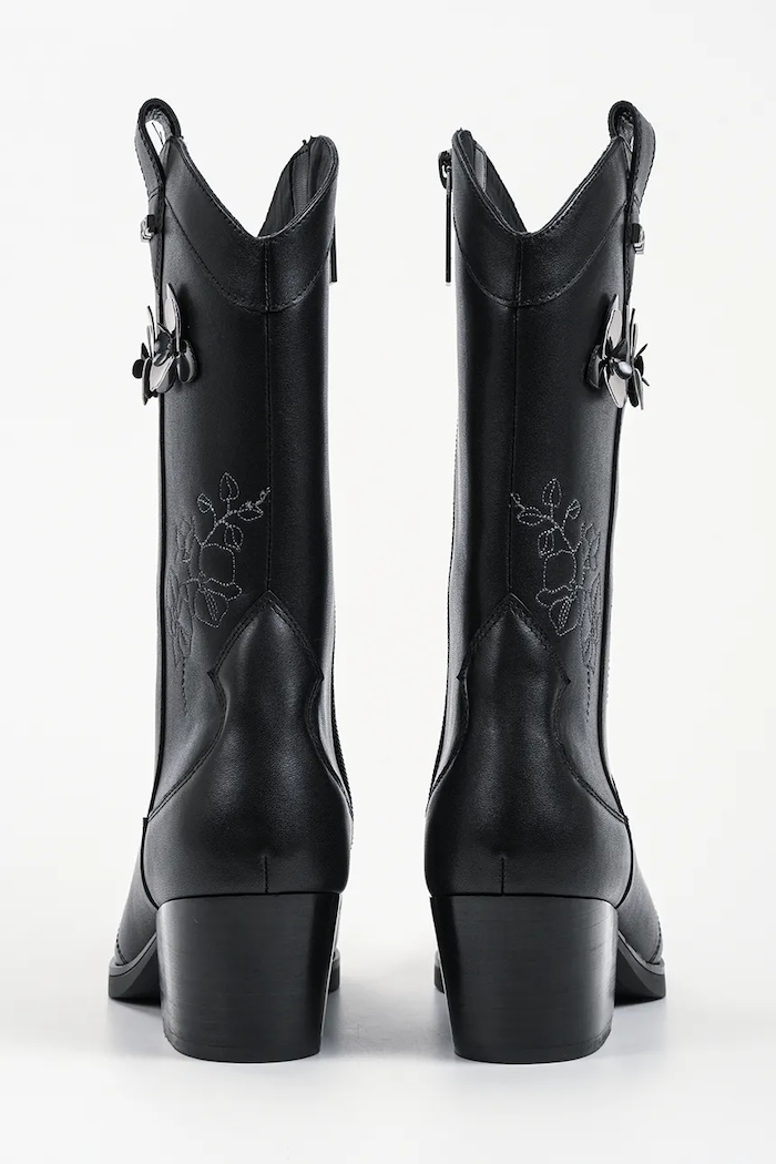 Obuwie Karl Lagerfeld Kowbojki damskie skórzane Kadence KL33276.00S czarny