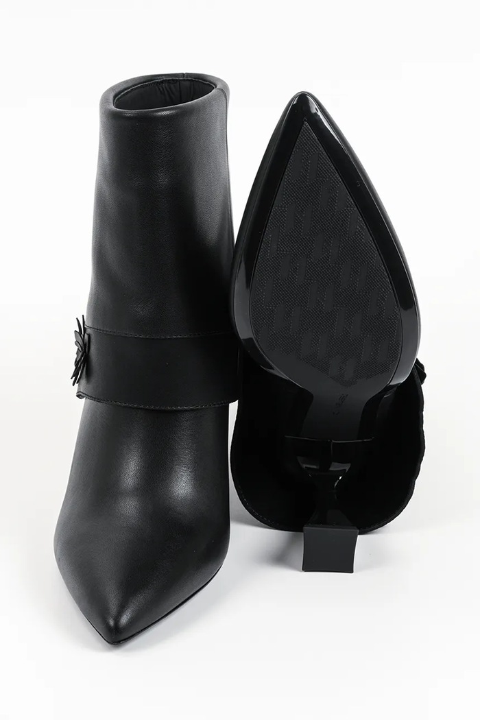 Kozaki damskie skórzane Debutante Karl Lagerfeld czarny KL32051.000