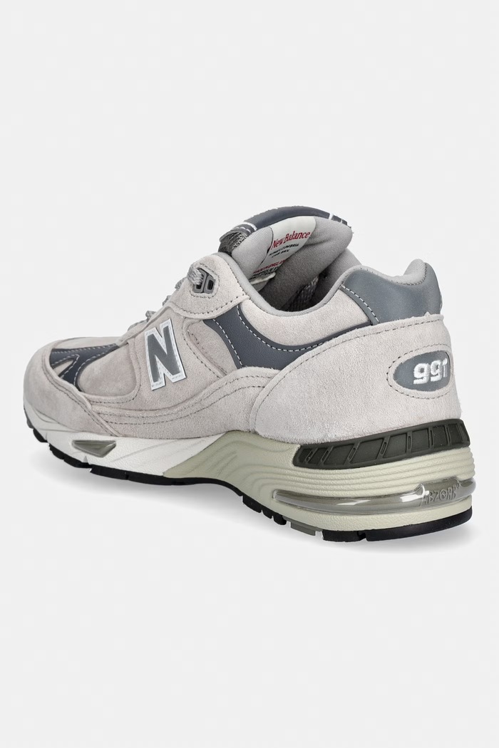 Obuwie New Balance Made in UK sneakersy damskie zamszowe W991PG1 szary