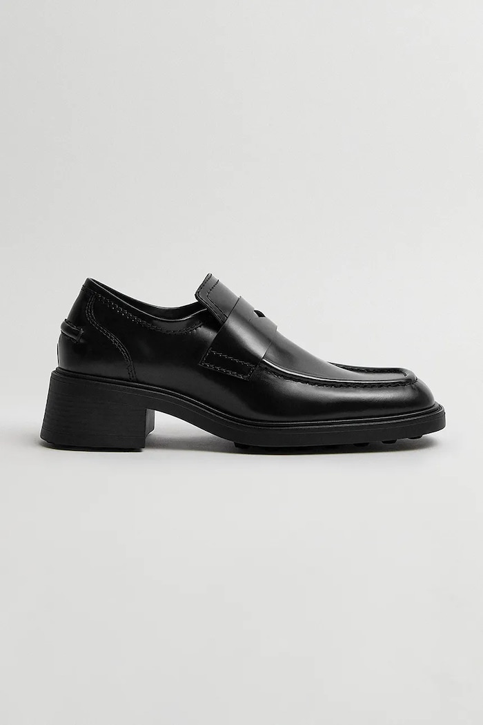Miista Amelia loafersy skórzane czarny E8.4342