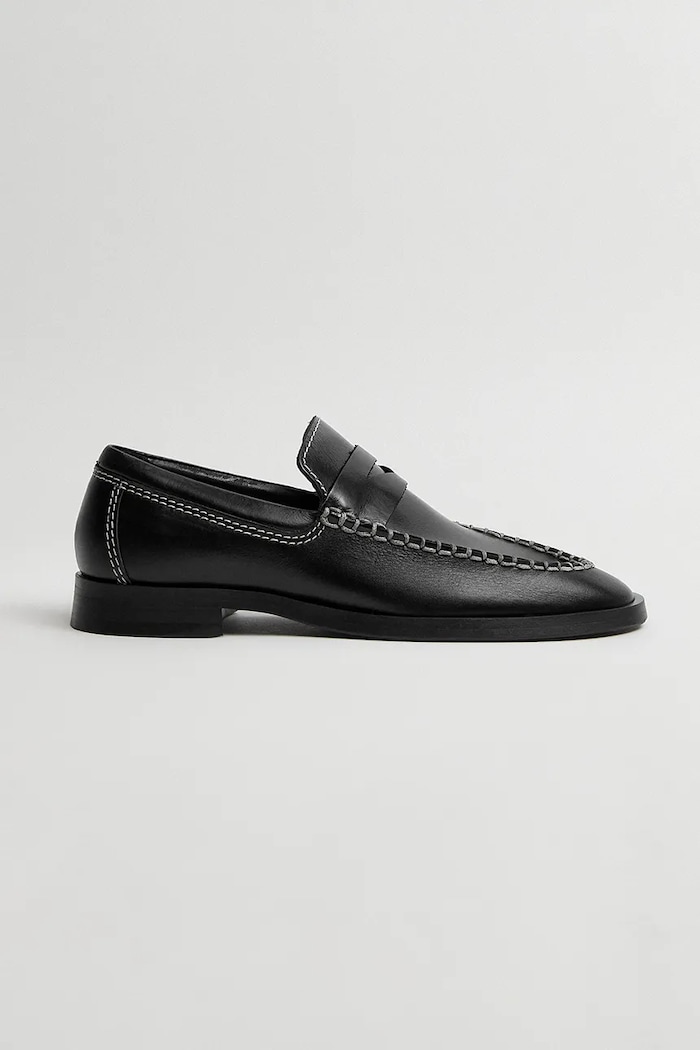 Miista Lucan loafersy skórzane czarny E8.4177