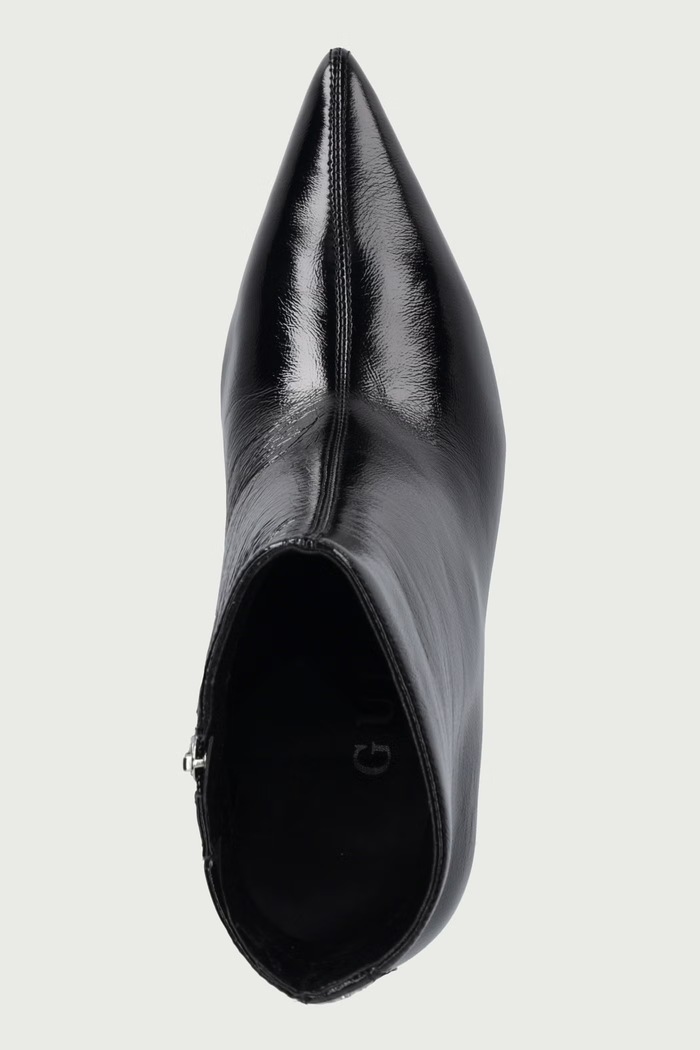 Členkové čižmy na vysokom podpätku dámske kožené CALEZA Guess FLFCLZ.LEA10.BLACK čierna