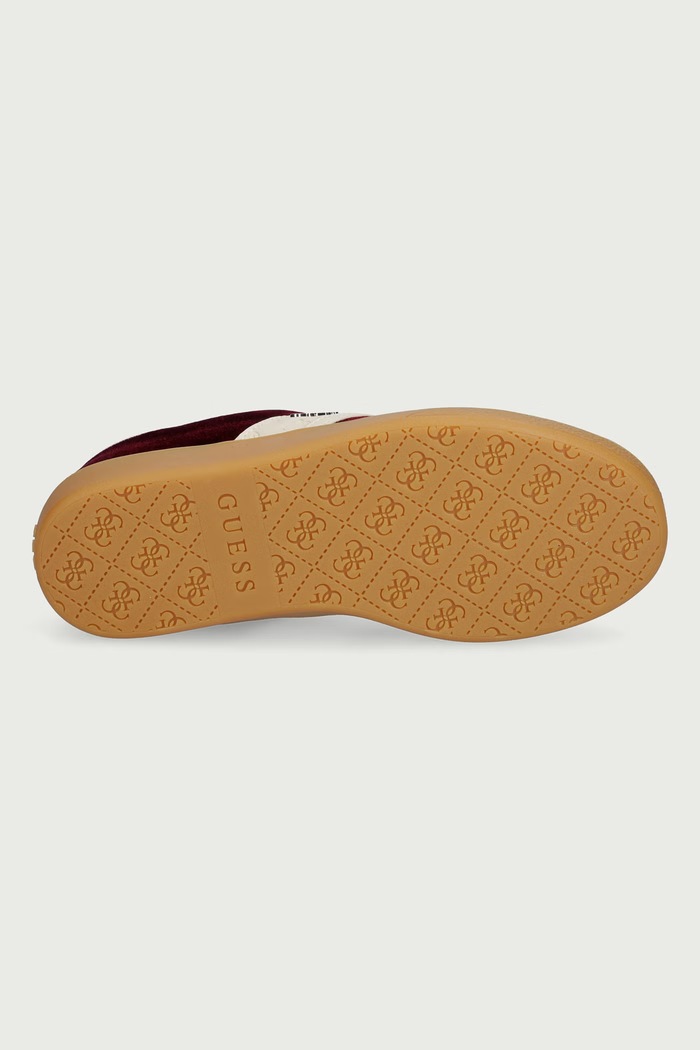 NAOKI2 sneakers dámske Guess burgundské FLFN2A.FAB12.RED