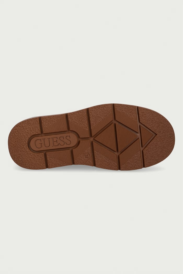 KENTA апрески дамски от велур Guess кафяв FLFKEN.LEA10.TAN