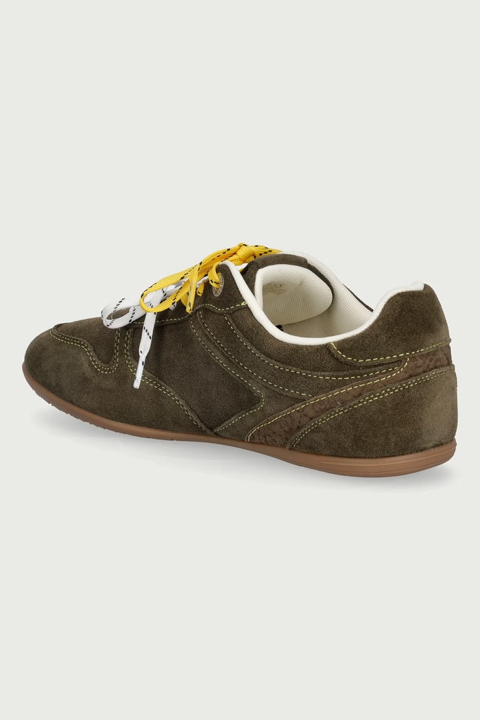 Обувки Guess BESAR2 маратонки дамски FLFBE2.SUE12.OLIVE зелен