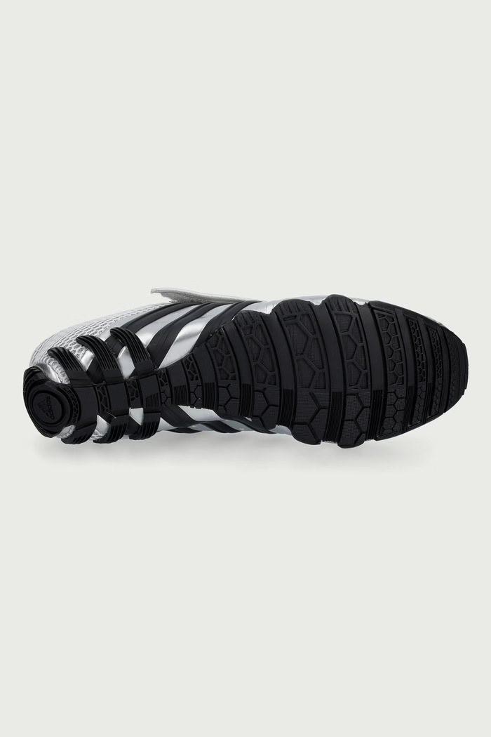 Ghost Moto Low sneakersy damskie adidas Originals srebrny KI4566