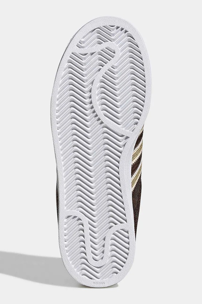 Superstar II sneakersy damskie zamszowe adidas Originals brązowy KK0926