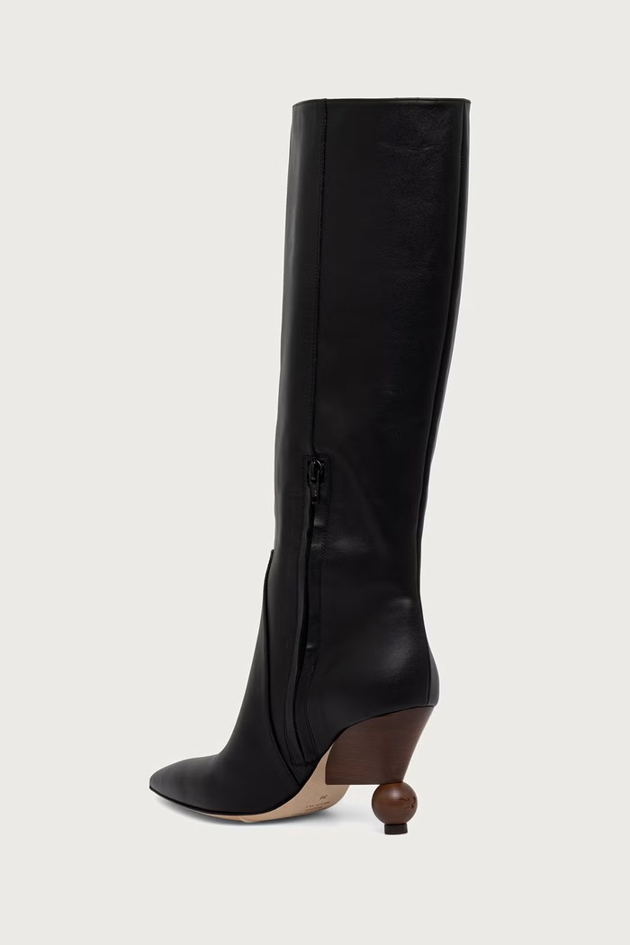 Obuwie Weekend Max Mara Kozaki damskie skórzane 2625796115600.BLACK czarny