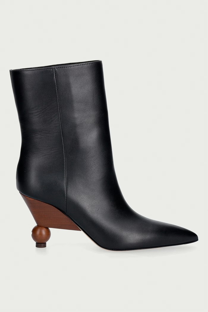 Weekend Max Mara Botki damskie skórzane 2625796095600.BLACK czarny AW26