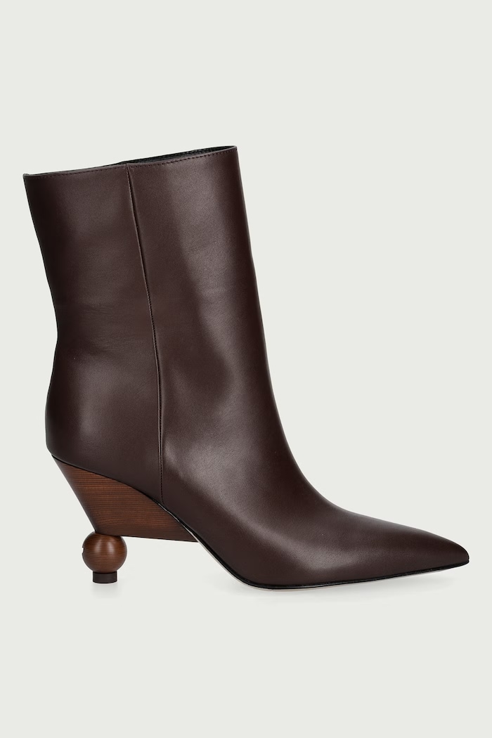 Weekend Max Mara Botki damskie skórzane 2625796095600.CHOCOLATE brązowy AW26