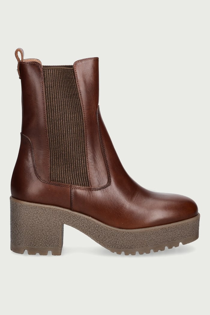 Weekend Max Mara Botki na słupku damskie skórzane 2625796055600.BROWN brązowy AW26