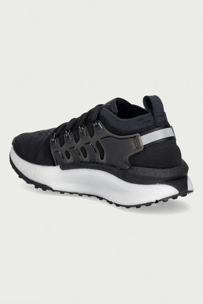 Obuwie Under Armour Phantom X sneakersy damskie 6007184.001 czarny