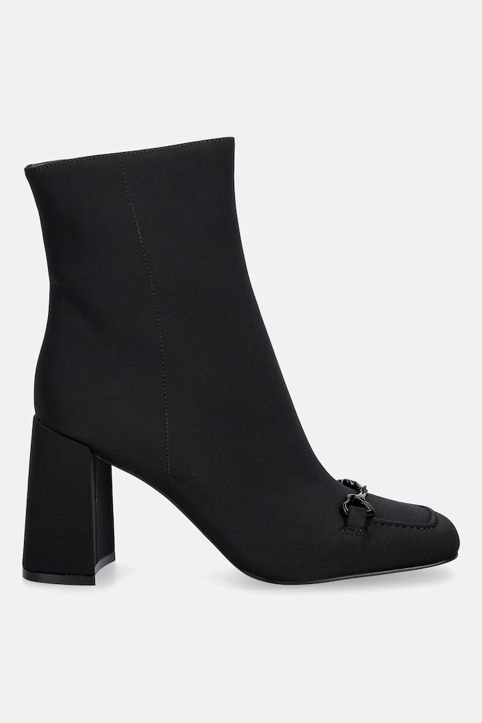 Love Moschino botki na słupku damskie JA21039G1PIMX000 czarny AW26