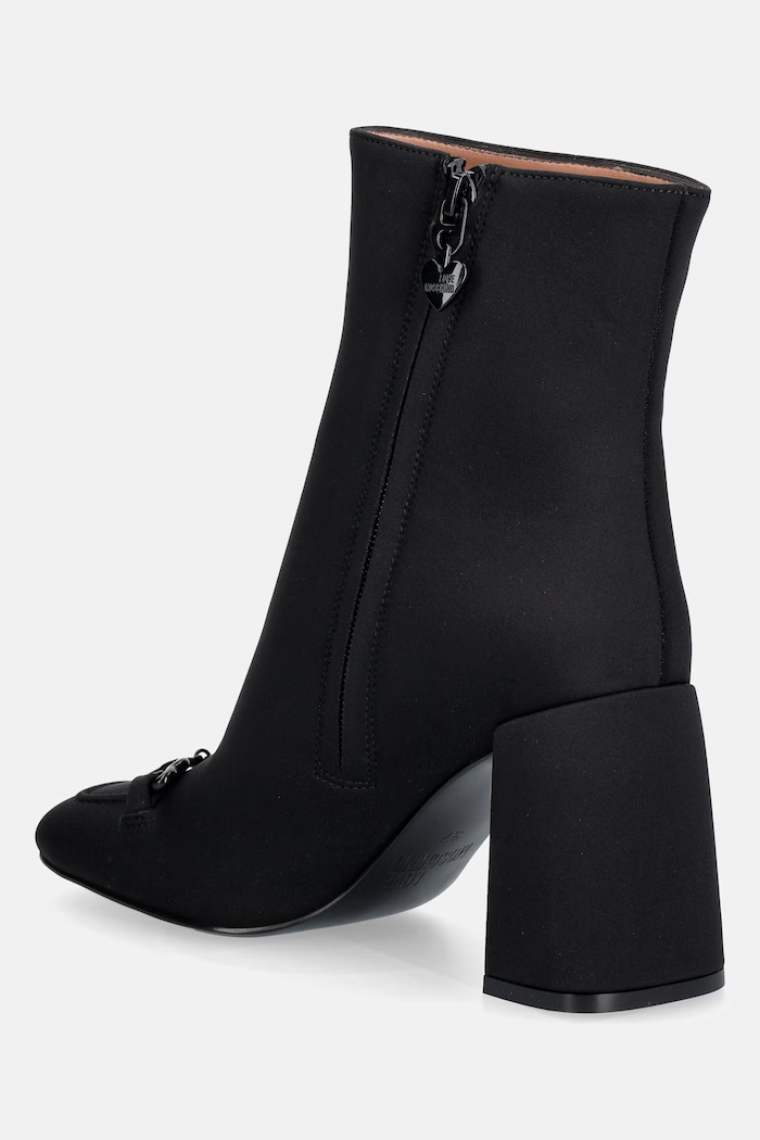 Obuwie Love Moschino botki na słupku damskie JA21039G1PIMX000 czarny