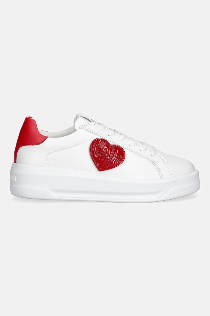 Love Moschino sneakersy damskie skórzane JA15235G1PIAQ10A biały AW26