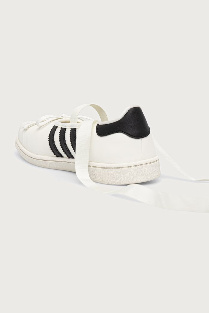 Obuwie adidas Originals Superstar SQ Ballet Adiluna x Jennie baleriny LB3786 biały