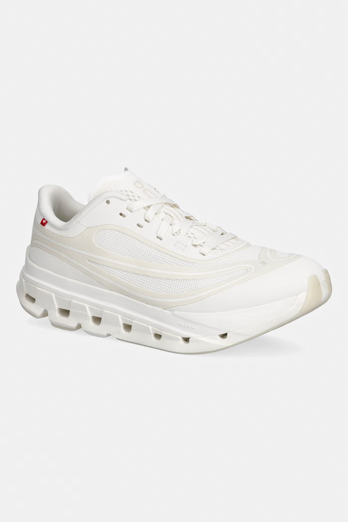 On Cloudflow 5 AD sneakersy damskie beżowy 3WF30445299