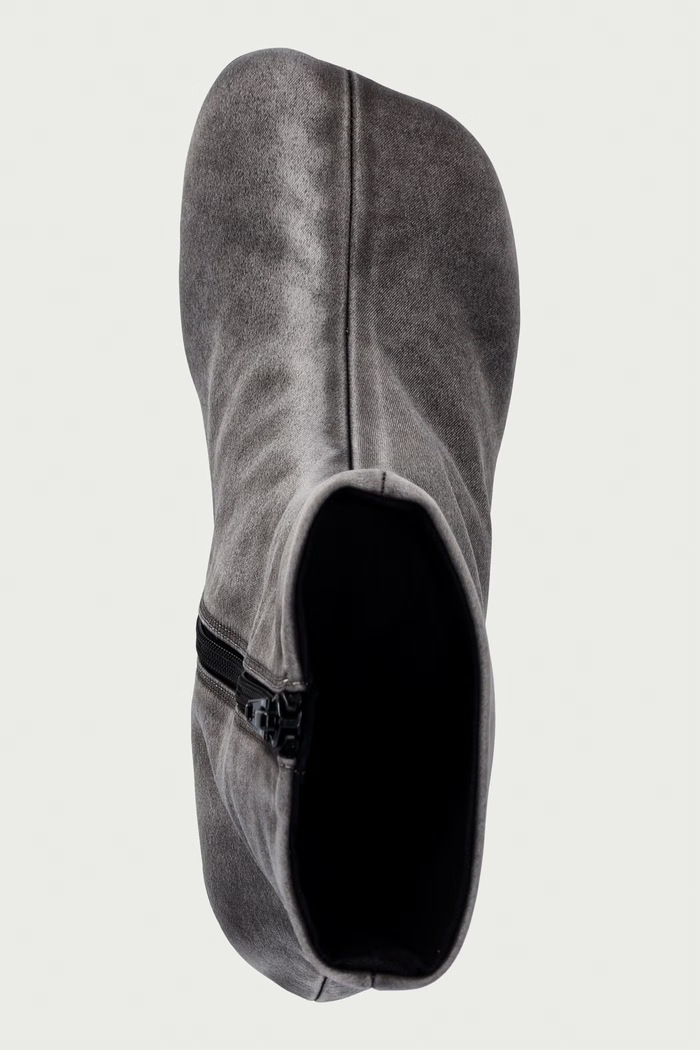 MM6 Maison Margiela botki damskie szary S59WU0270.P7807