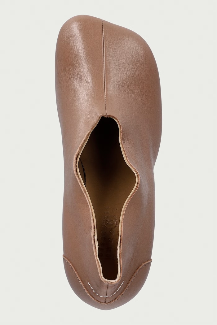 MM6 Maison Margiela czółenka na słupku damskie skórzane brązowy S59WL0107.P7557