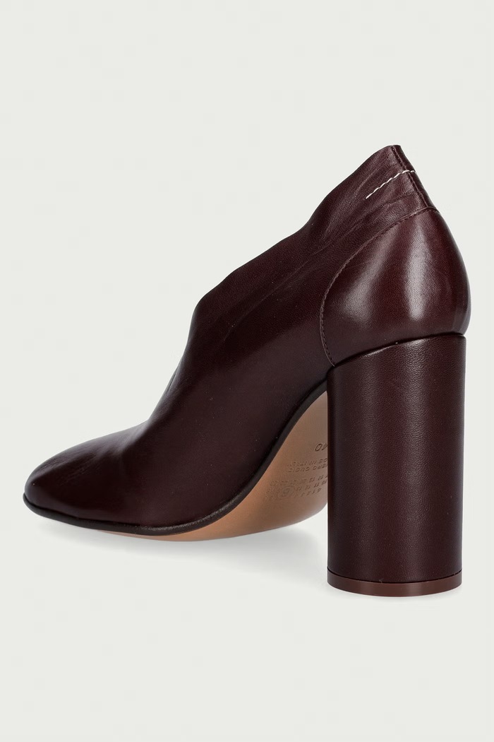 Obuwie MM6 Maison Margiela czółenka na słupku damskie skórzane S59WL0107.P7557 bordowy