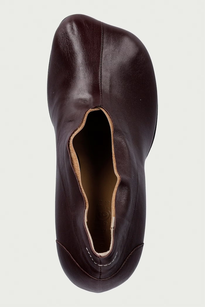 MM6 Maison Margiela czółenka na słupku damskie skórzane bordowy S59WL0107.P7557
