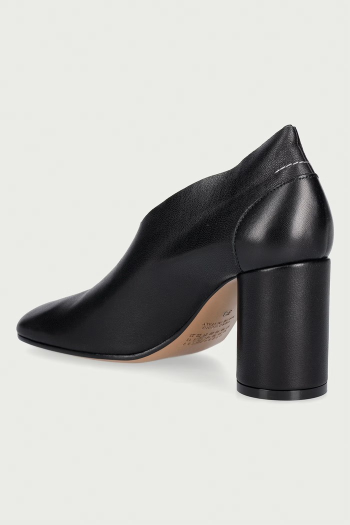 Obuwie MM6 Maison Margiela czółenka na słupku damskie skórzane S59WL0107.P7557 czarny