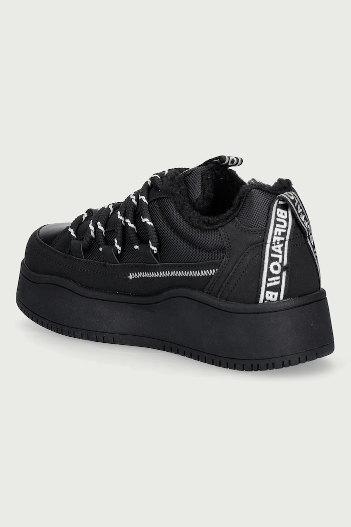 Scarpe Buffalo Ariya Lace Up Warm Lo sneakers da donna 18423.BLK nero