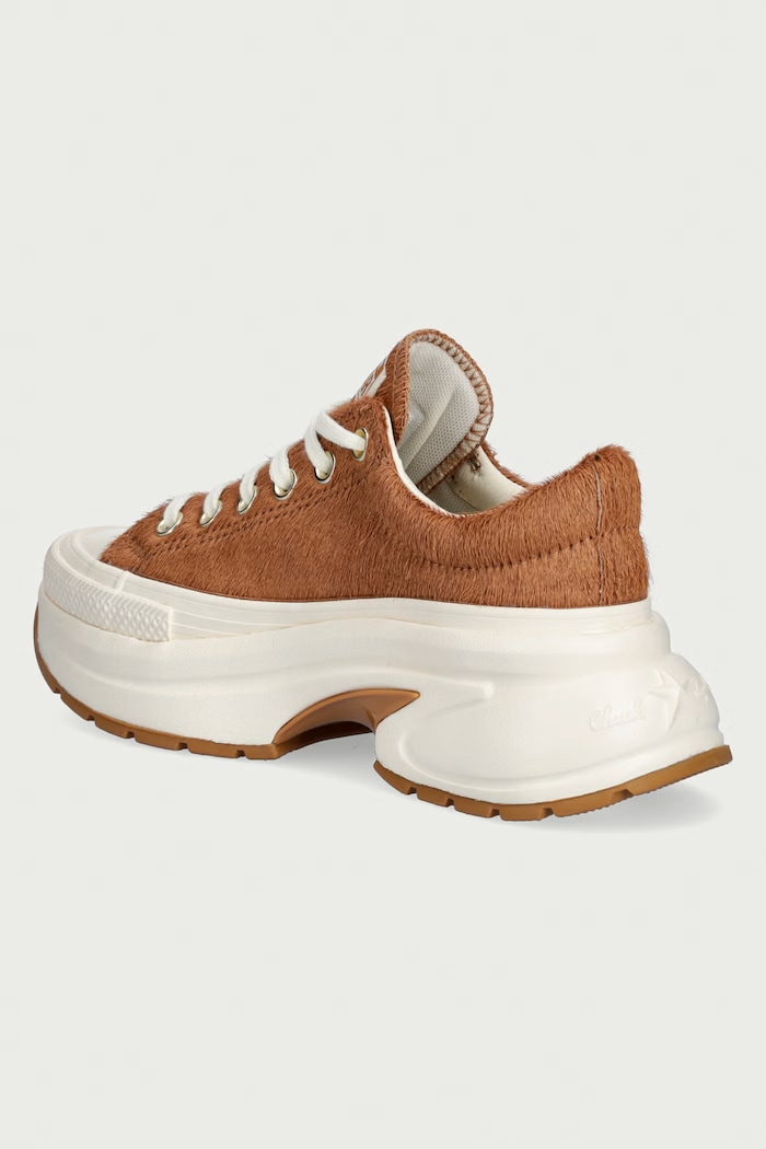 Shoes Converse Run Star Crush OX plimsolls Women's leather Low A22626C brown