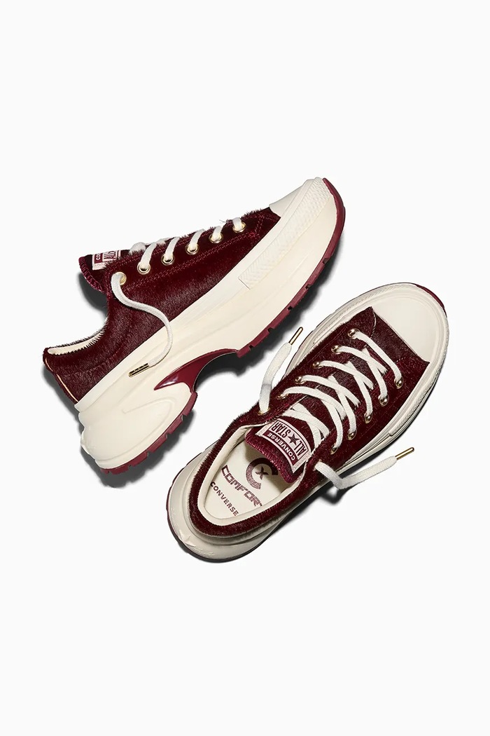 Run Star Crush OX ниски кецове дамски Converse A22399C бордо